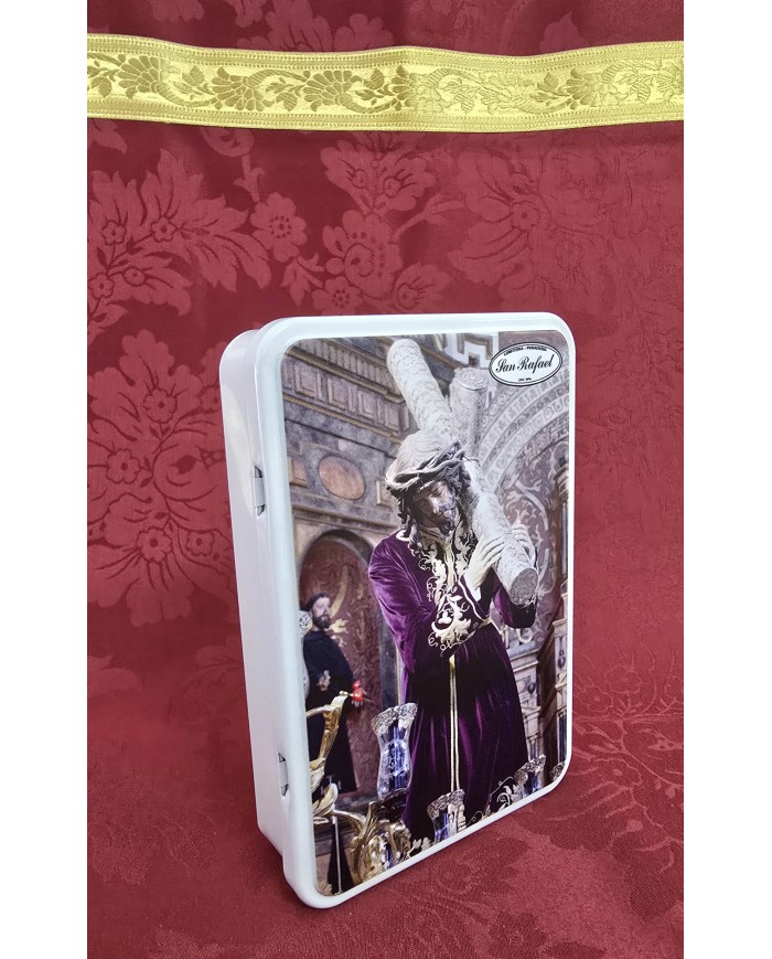 Lata pequeña con 6 cortadillos